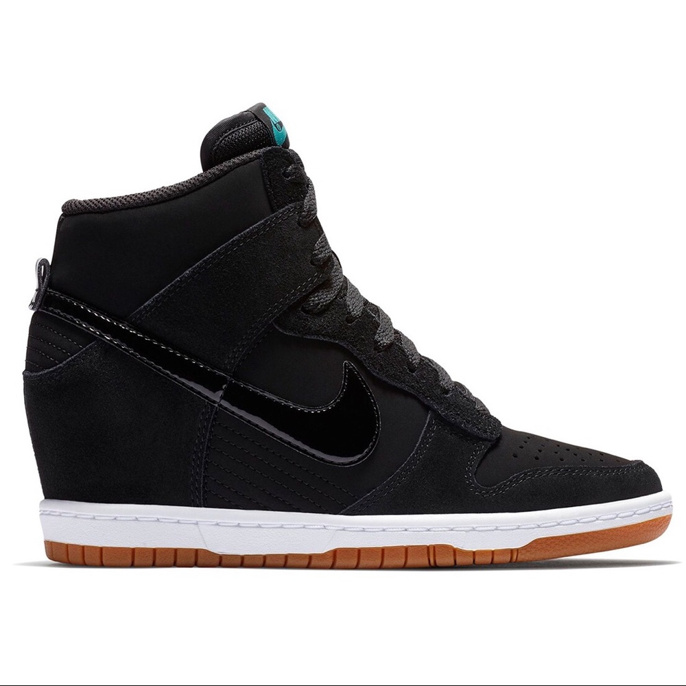 BRAND NEW ✨ Nike Sky Hi Dunks